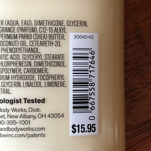 Bath & Body Works Golden Berry Mistletoe - Picture 3 of 6